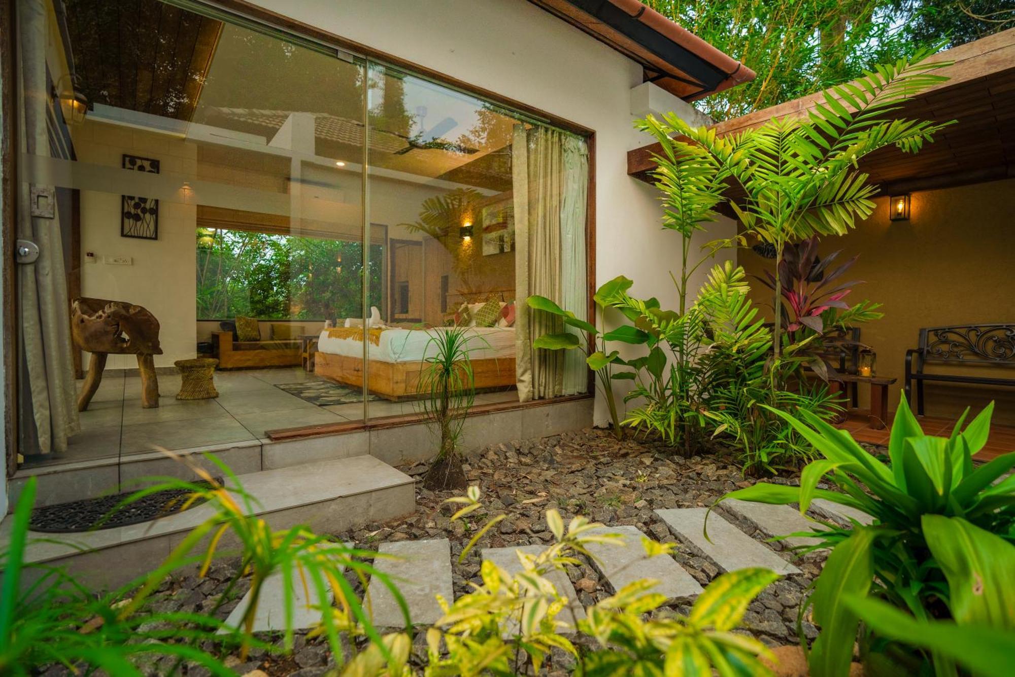 Le Candles Resort Kozhikode Ngoại thất bức ảnh